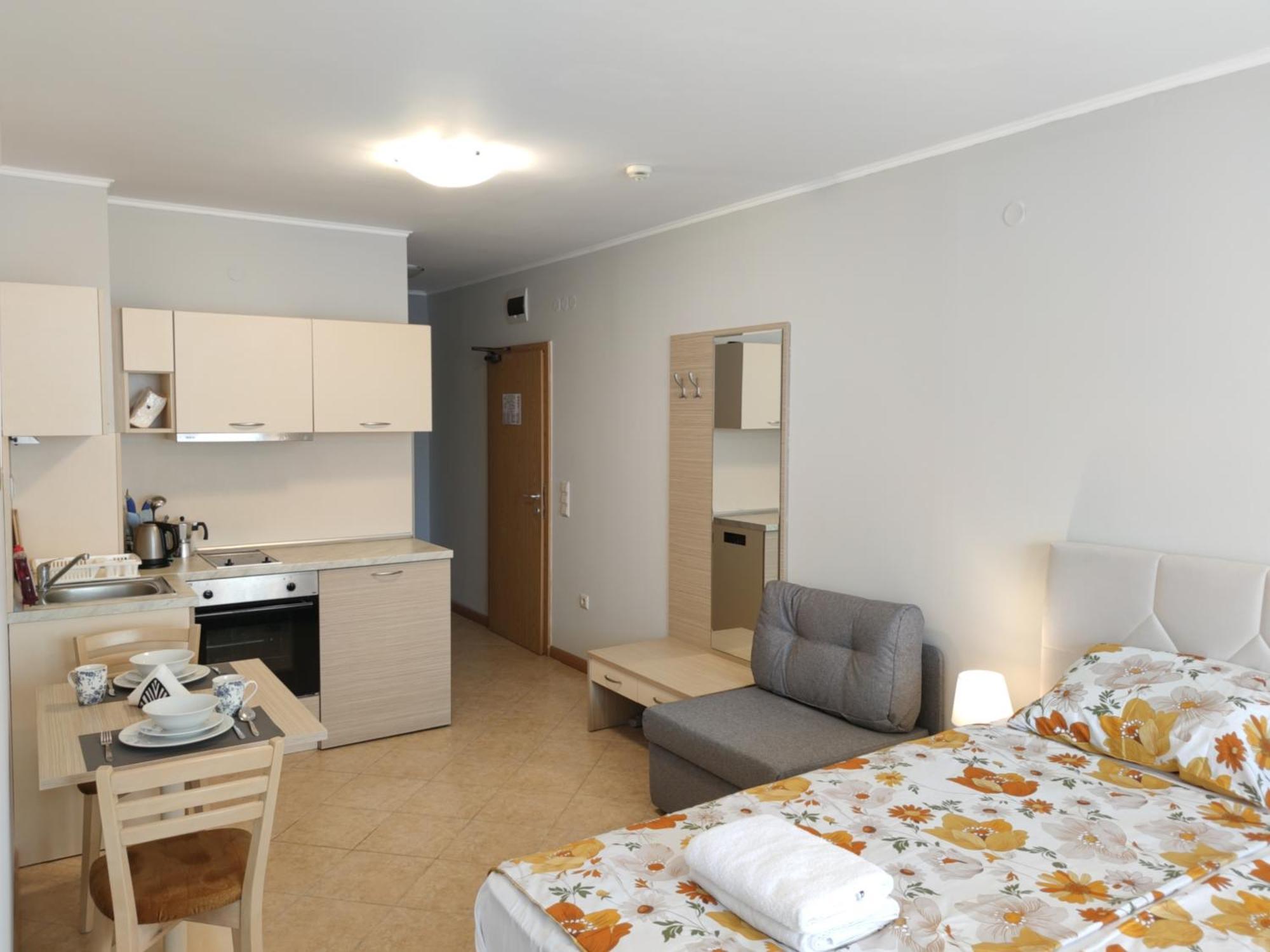 Royal Sun Holiday Apartments Sunny Beach Exterior photo